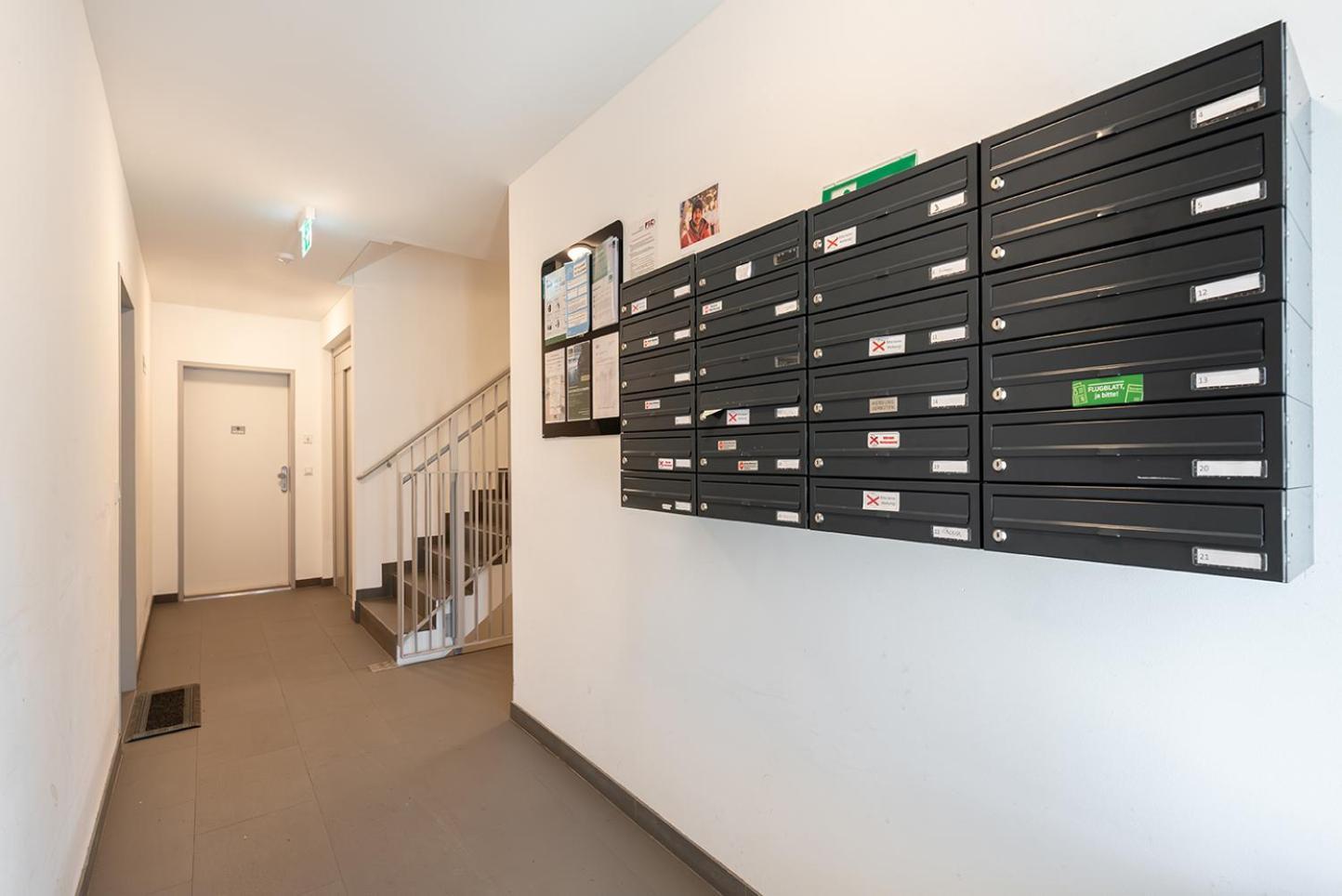 Appartement Schoenes Mit Garten Und Tiefgarage *